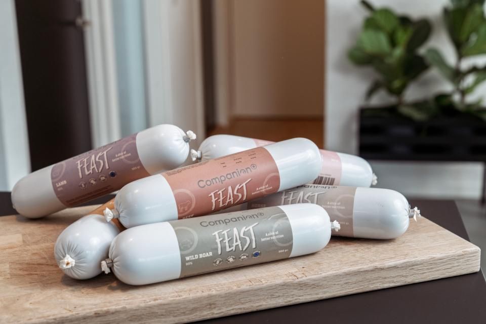 Companion+ FEAST foderpølse til hunde, Hjort - Billede 3
